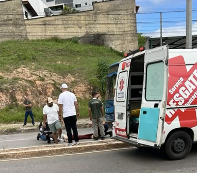 Acidente grave na Avenida Alberto Lima envolvendo motocicleta nessa manhã de 8 de abril