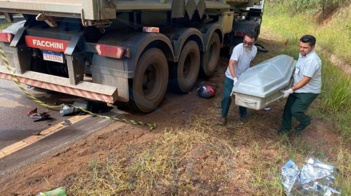 Acidente deixou motociclista morto na manhã de hoje na estrada do Forninho entre João Monlevade e Itabira