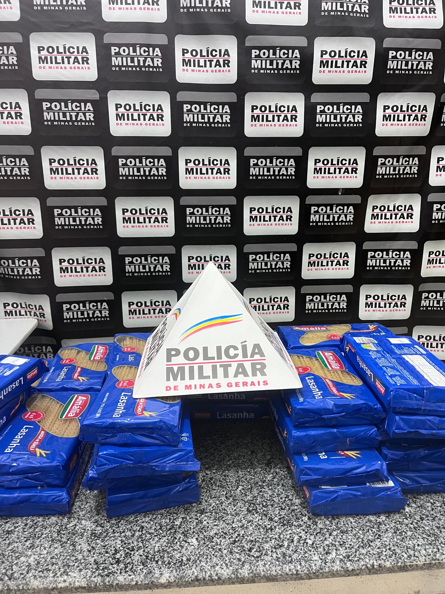 São Gonçalo do Rio Abaixo – Sete pessoas são presas por roubo de carga e tráfico de drogas