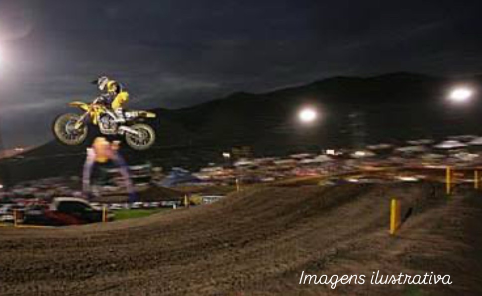 Empresário monlevadense sofre grave acidente de moto em pista de motocross próxima à BR-381