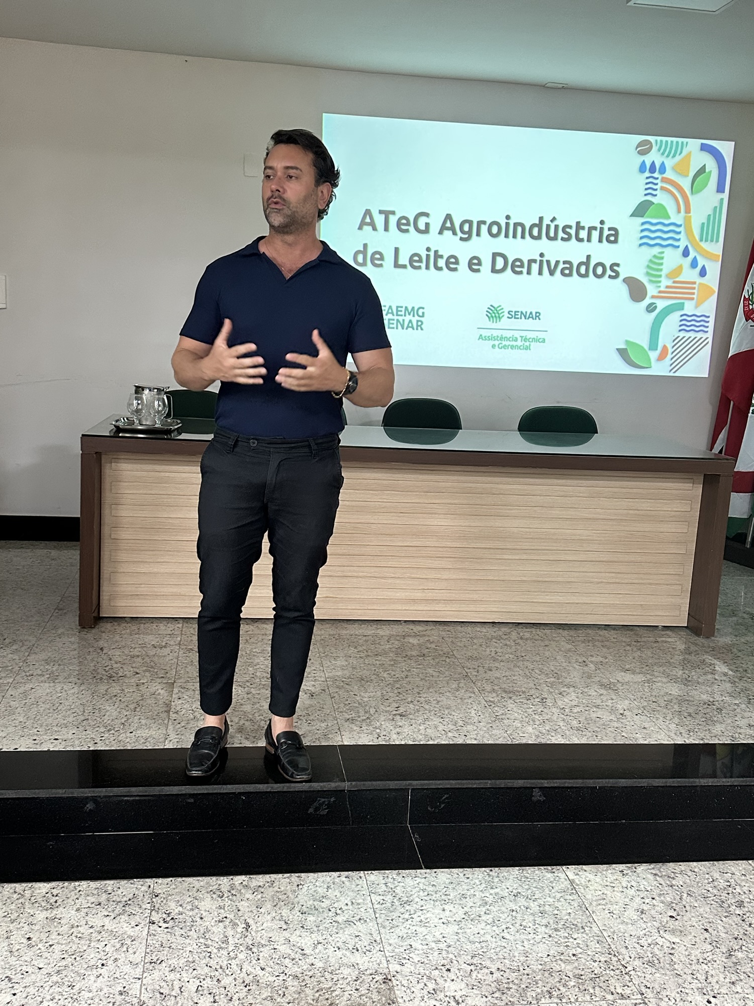 O CONSMEPI deu início ontem (07) a uma nova fase do Programa de Assistência Técnica e Gerencial (ATeG), oferecido pelo SENAR, voltado para produtores que desejam registrar seus produtos e agroindústrias. 🌾