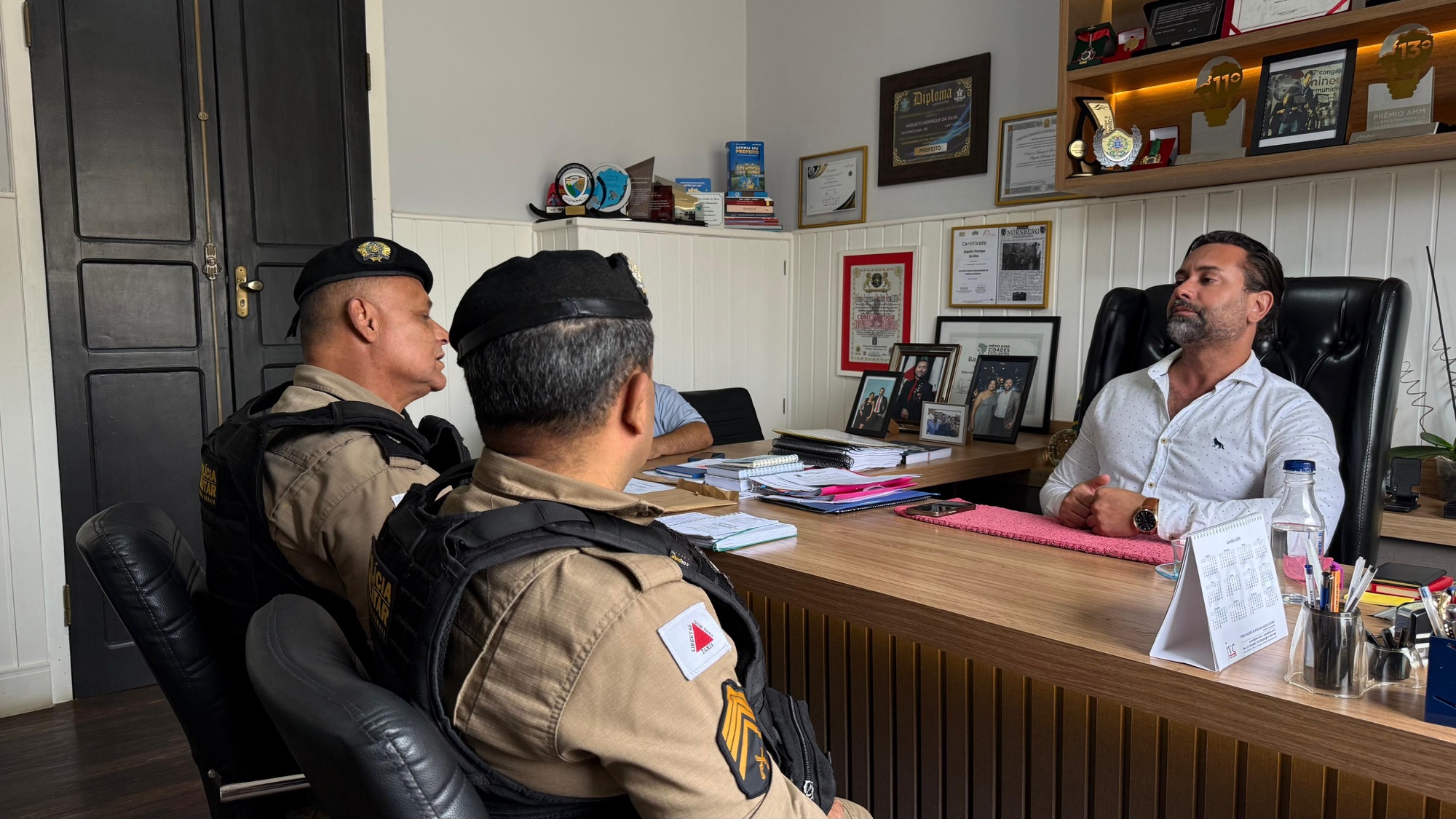 Polícia Militar e Prefeitura de Rio Piracicaba discutem parcerias para reforço da segurança pública