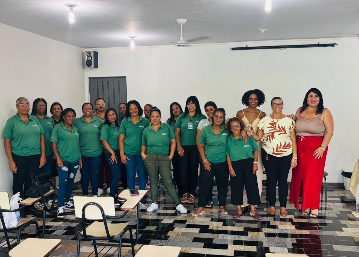 Monitoras do transporte escolar participam de formação para aprimorar atendimento aos alunos em João Monlevade