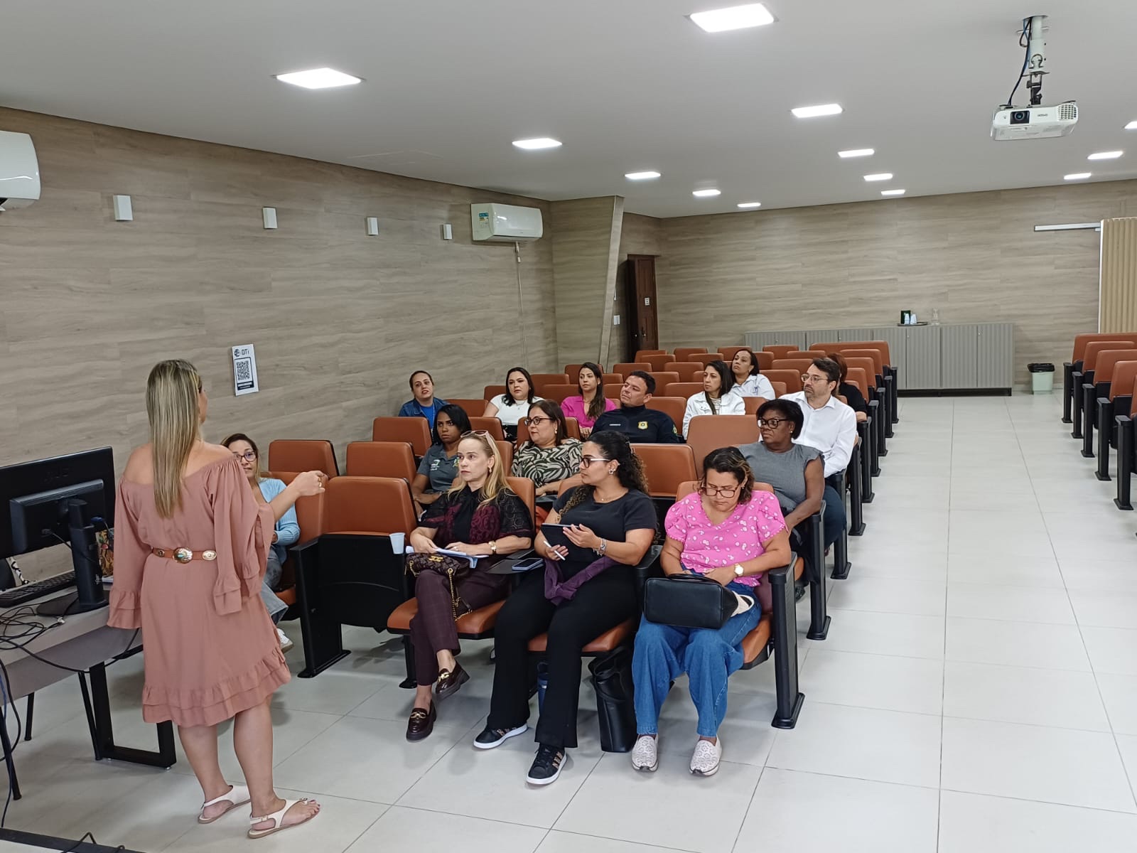 Creas&nbsp;articula rede de proteção para ações&nbsp;do&nbsp;Maio Laranja em João Monlevade